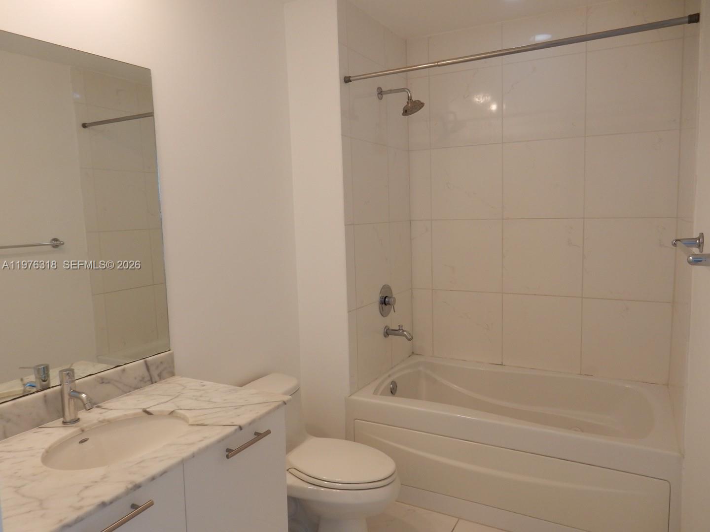 950 Brickell Bay Dr #4508, Miami FL 33131