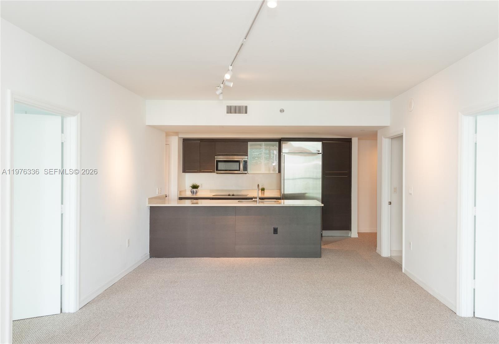 500 BRICKELL AV #1505, Miami FL 33131