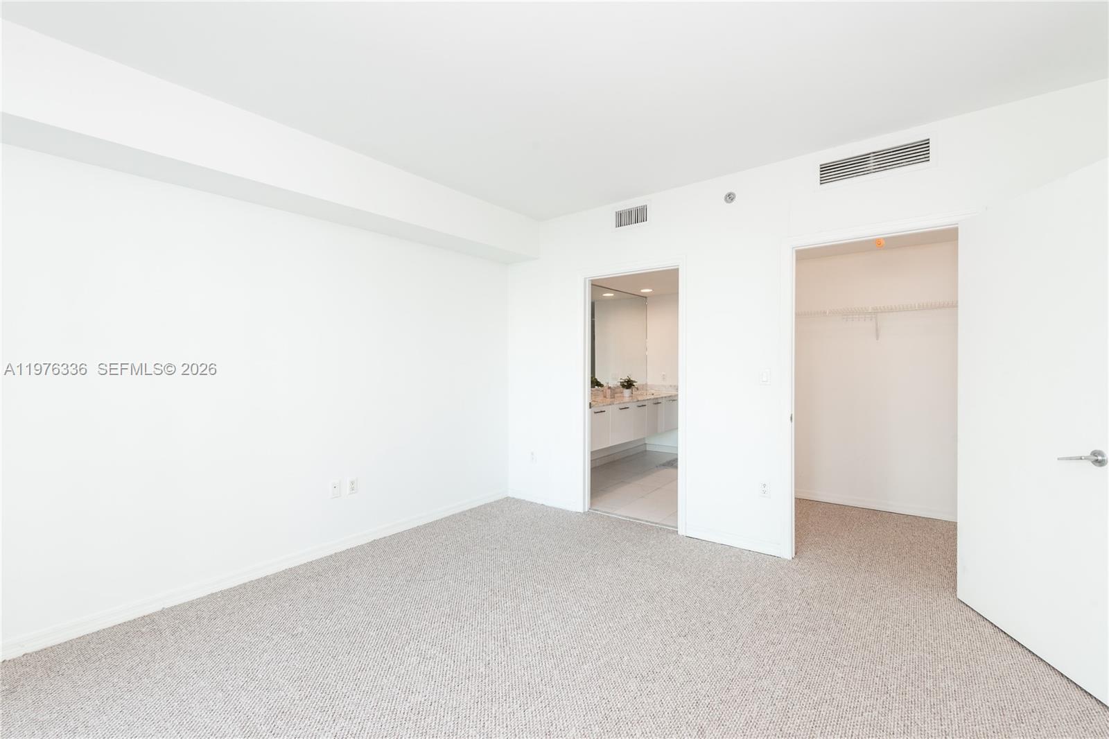 500 BRICKELL AV #1505, Miami FL 33131