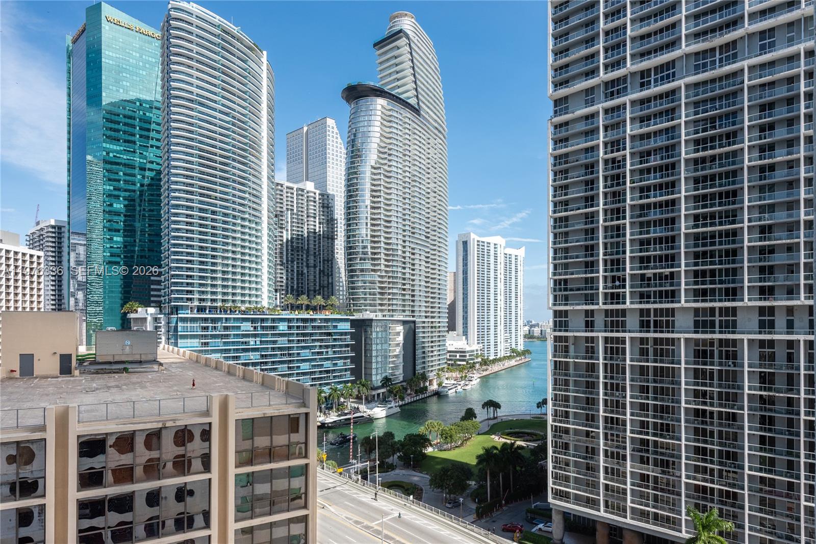 500 BRICKELL AV #1505, Miami FL 33131