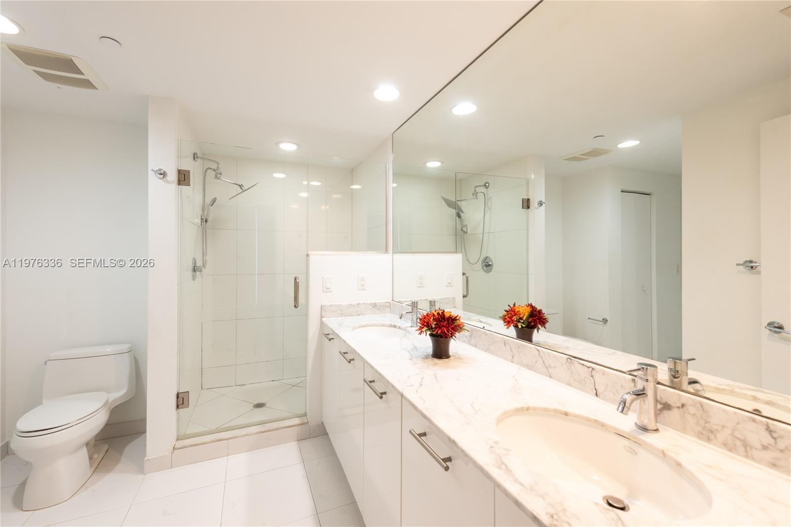 500 BRICKELL AV #1505, Miami FL 33131