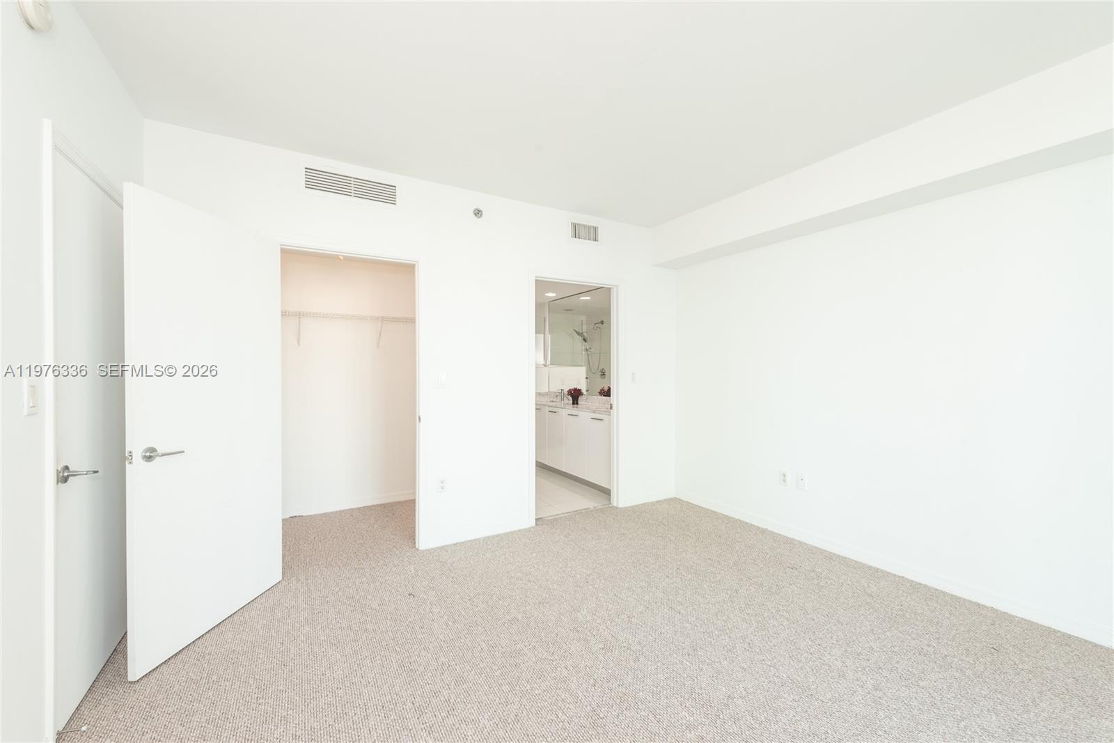 500 BRICKELL AV #1505, Miami FL 33131