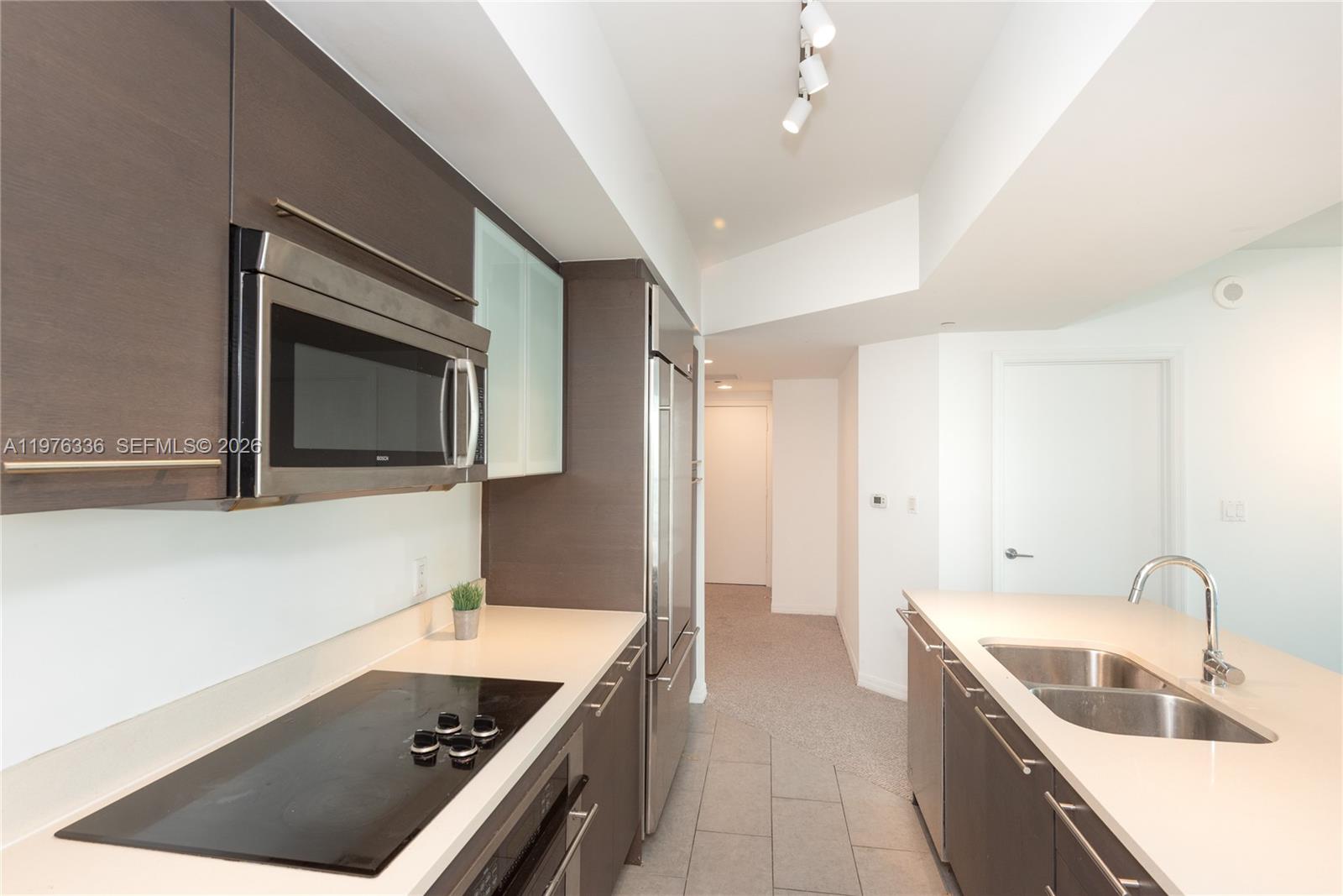 500 BRICKELL AV #1505, Miami FL 33131
