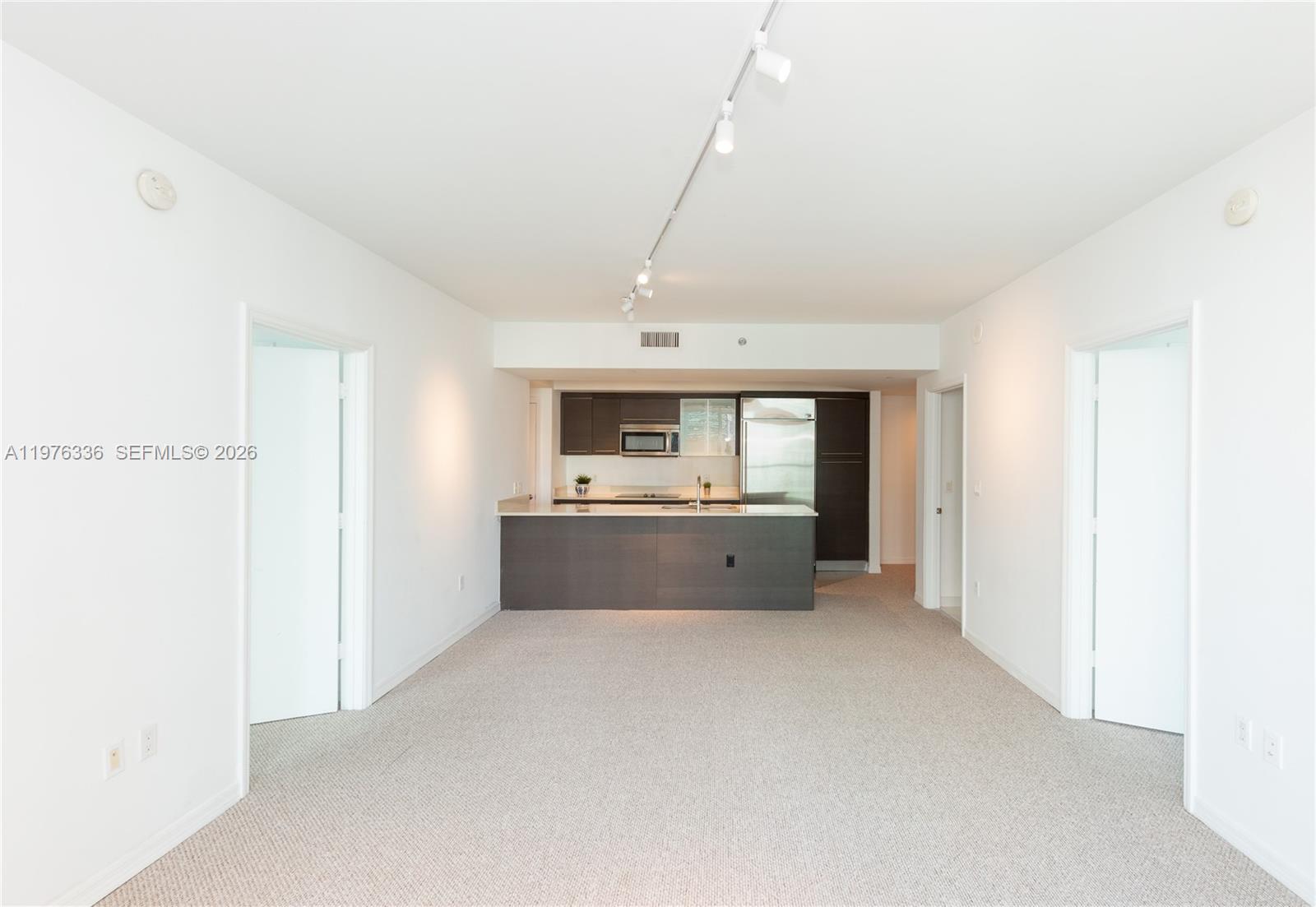 500 BRICKELL AV #1505, Miami FL 33131