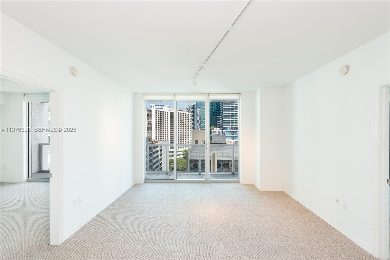 500 BRICKELL AV #1505, Miami FL 33131