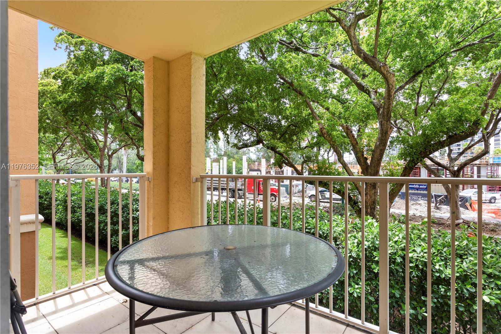 19555 E Country Club Dr #8208, Aventura FL 33180