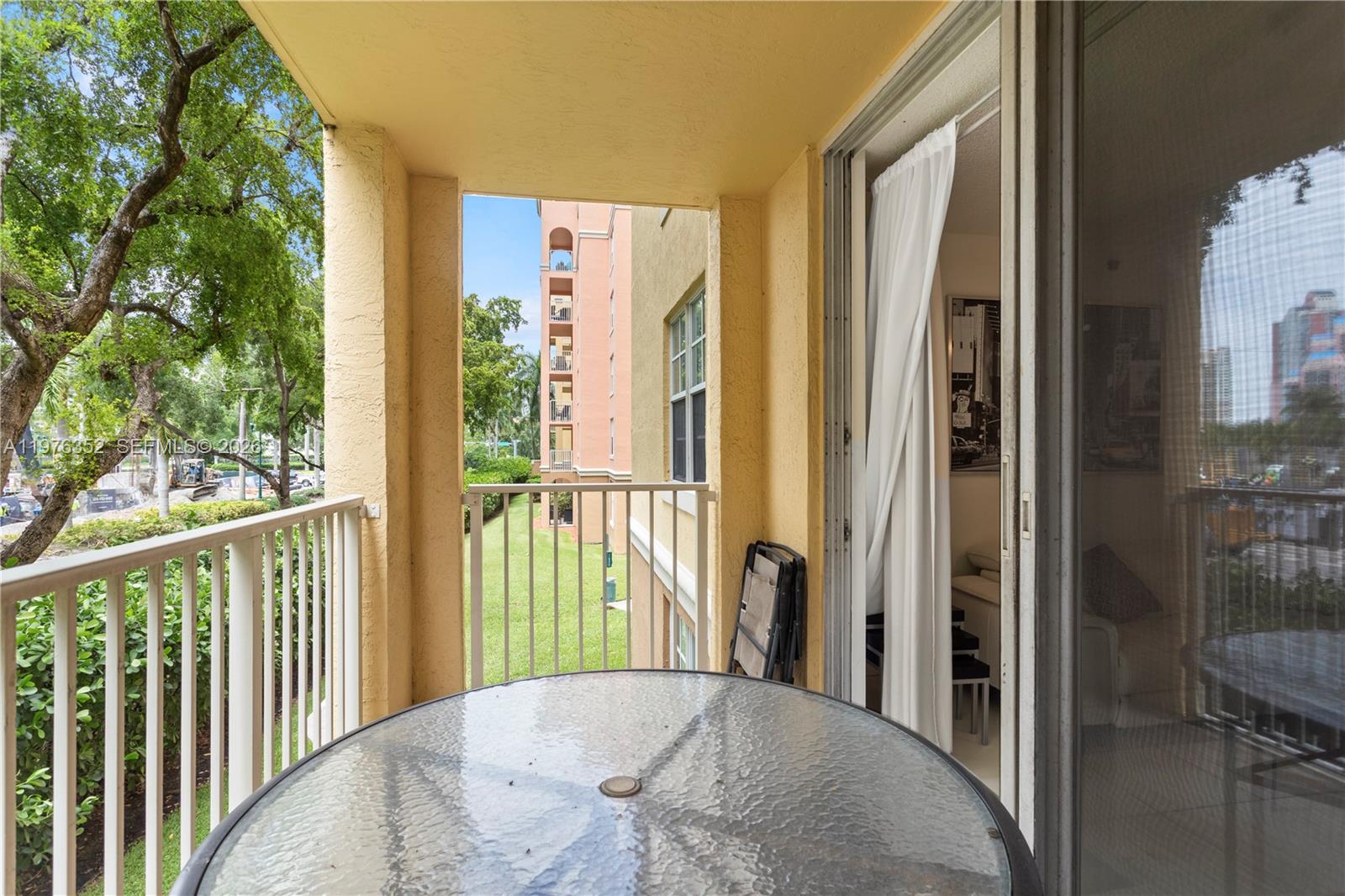 19555 E Country Club Dr #8208, Aventura FL 33180