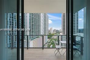 68 SE 6th St #1209, Miami FL 33131