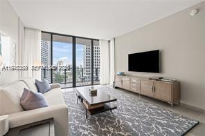 68 SE 6th St #1209, Miami FL 33131