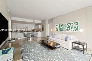 68 SE 6th St #1209, Miami FL 33131