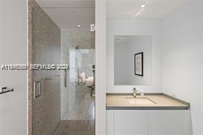 68 SE 6th St #1209, Miami FL 33131