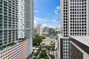 68 SE 6th St #1209, Miami FL 33131