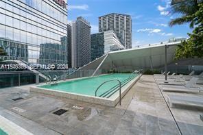 68 SE 6th St #1209, Miami FL 33131