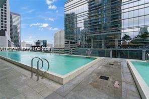 68 SE 6th St #1209, Miami FL 33131