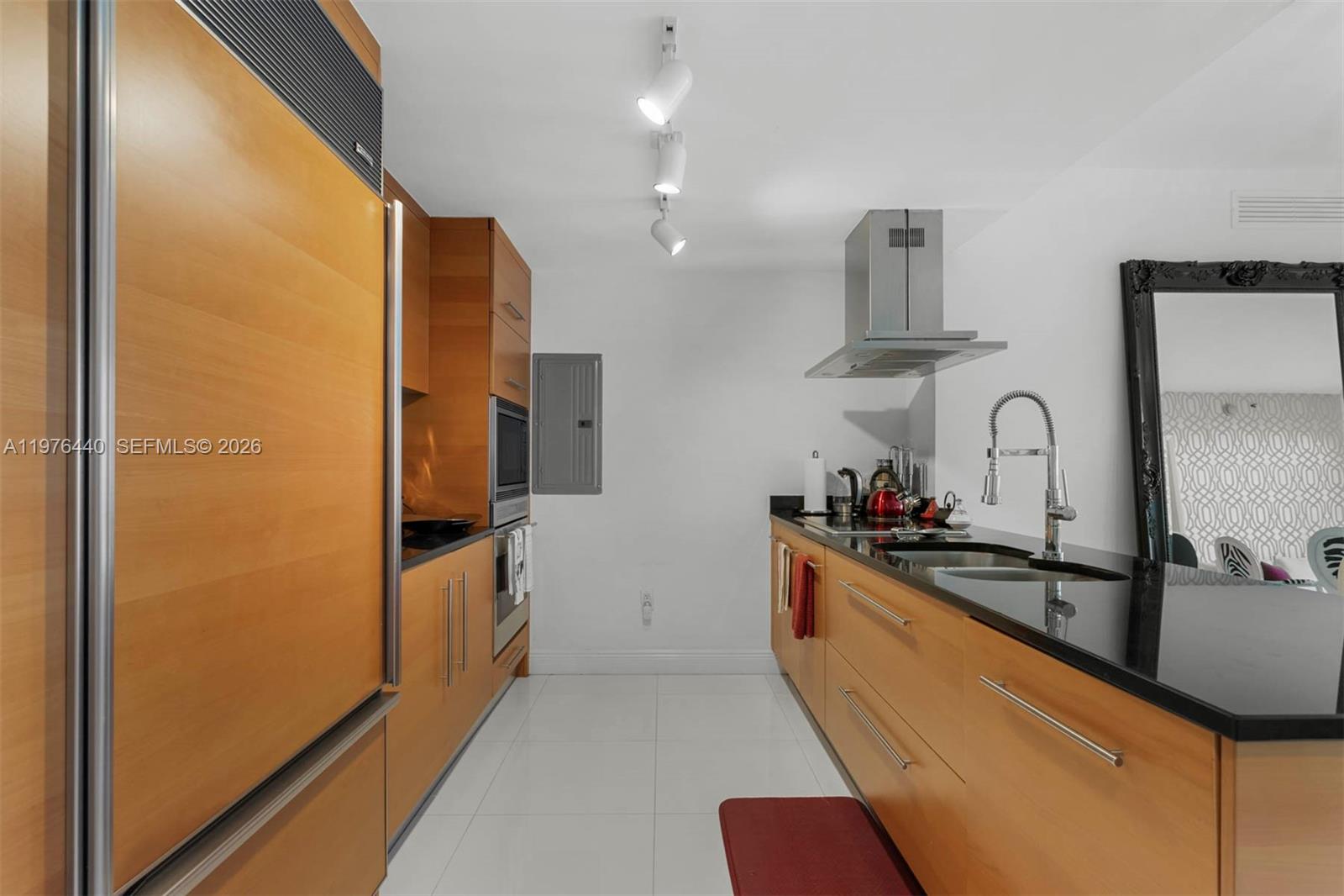 495 Brickell Ave #805, Miami FL 33131