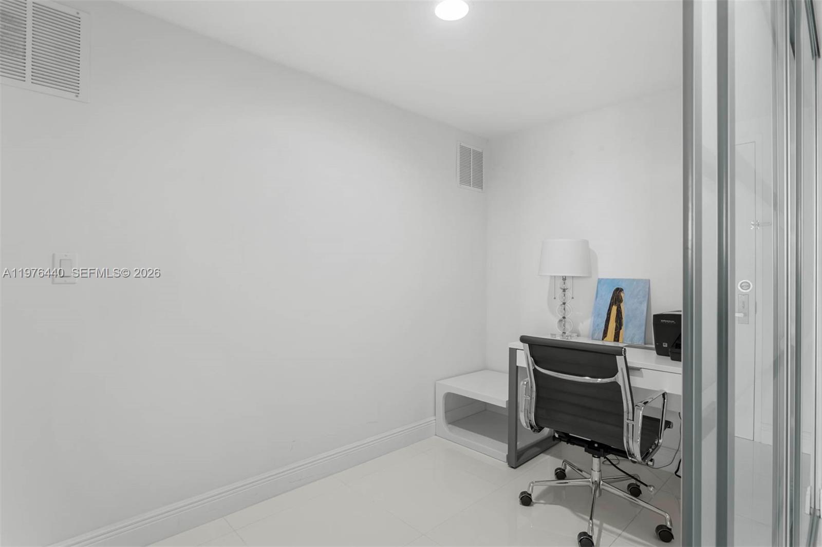 495 Brickell Ave #805, Miami FL 33131