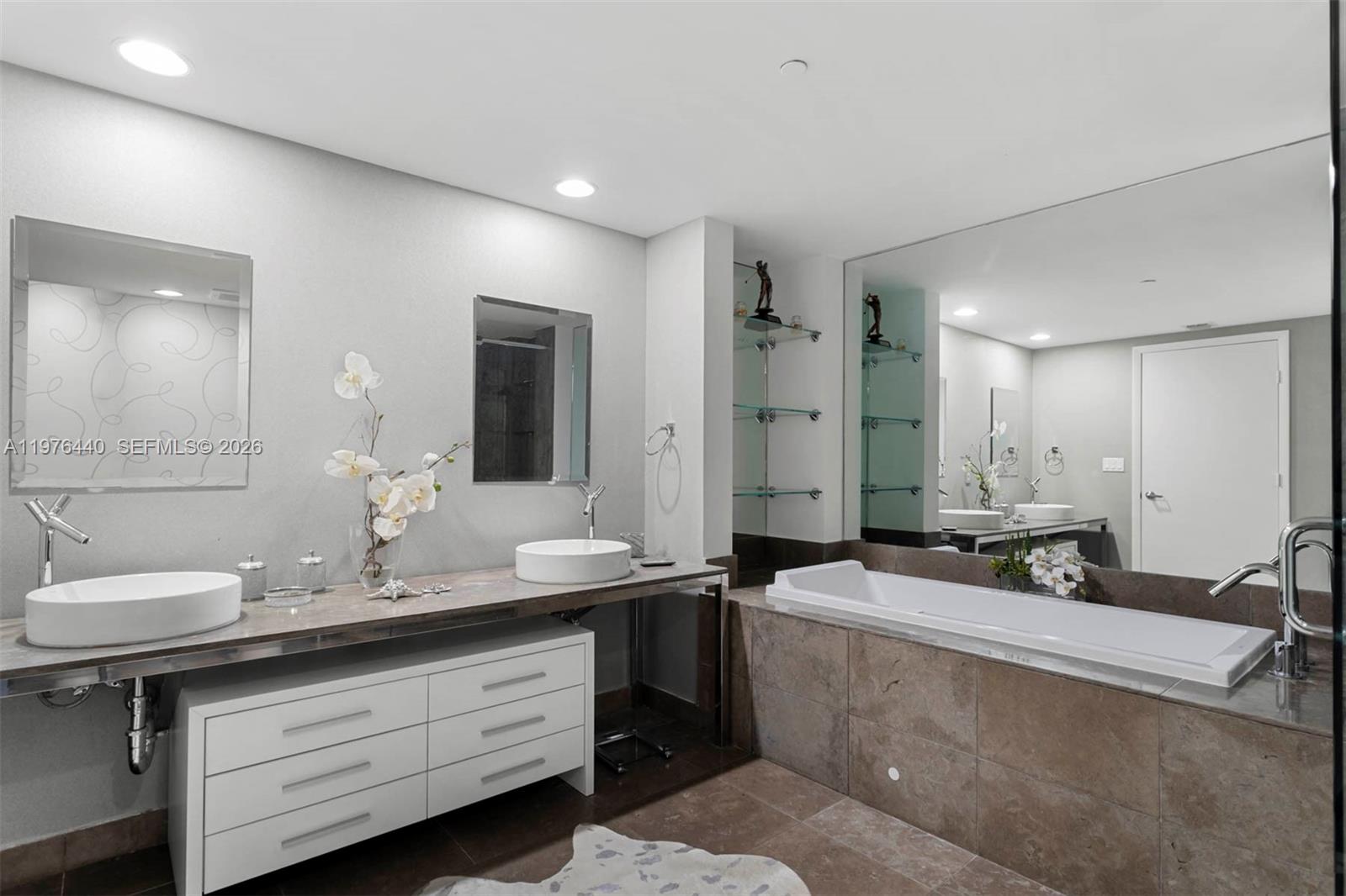 495 Brickell Ave #805, Miami FL 33131