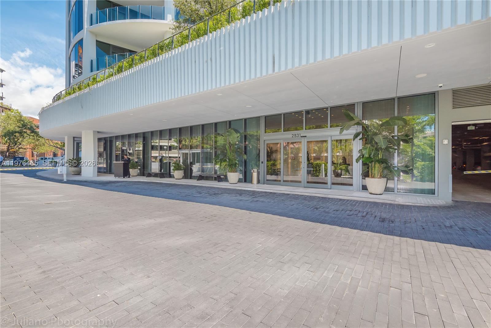 2831 S Bayshore Dr #808, Miami FL 33133