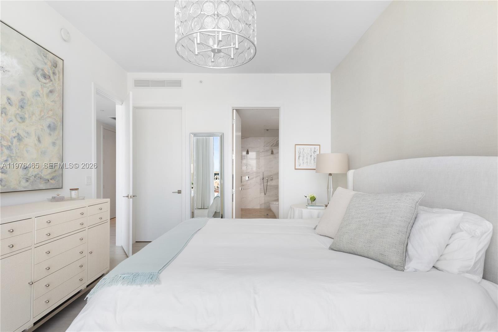 2831 S Bayshore Dr #808, Miami FL 33133