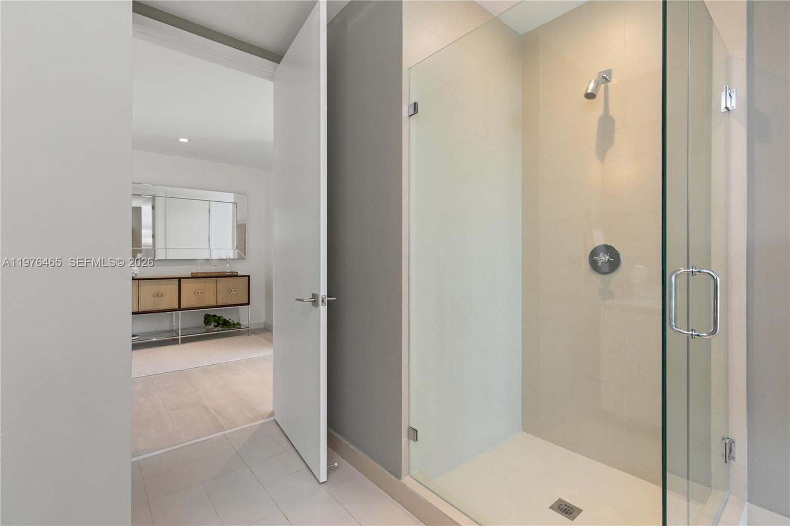 2831 S Bayshore Dr #808, Miami FL 33133