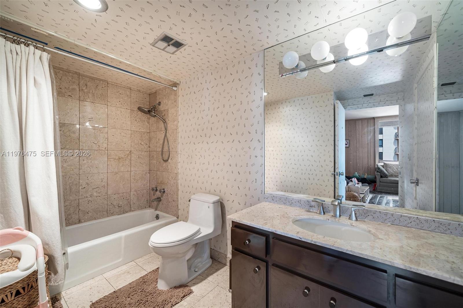 10155 Collins Ave #1704, Bal Harbour FL 33154