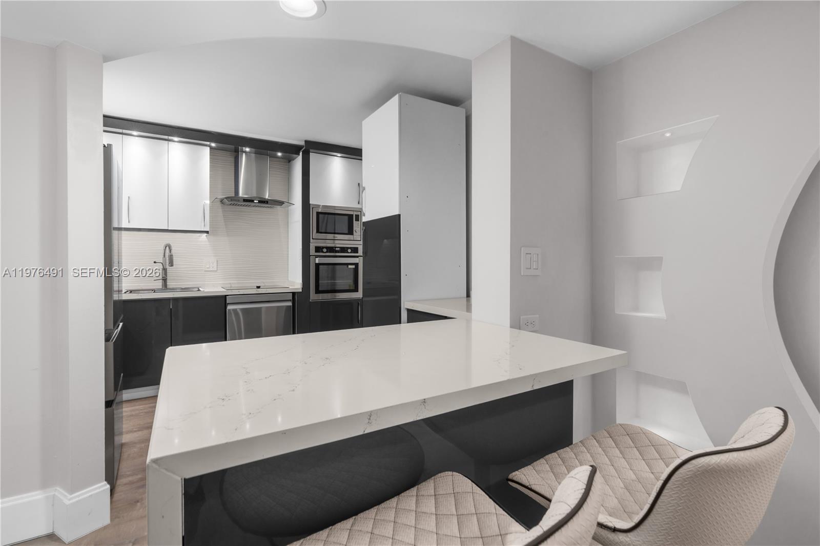 3730 Inverrary Dr #2H, Lauderhill FL 33319