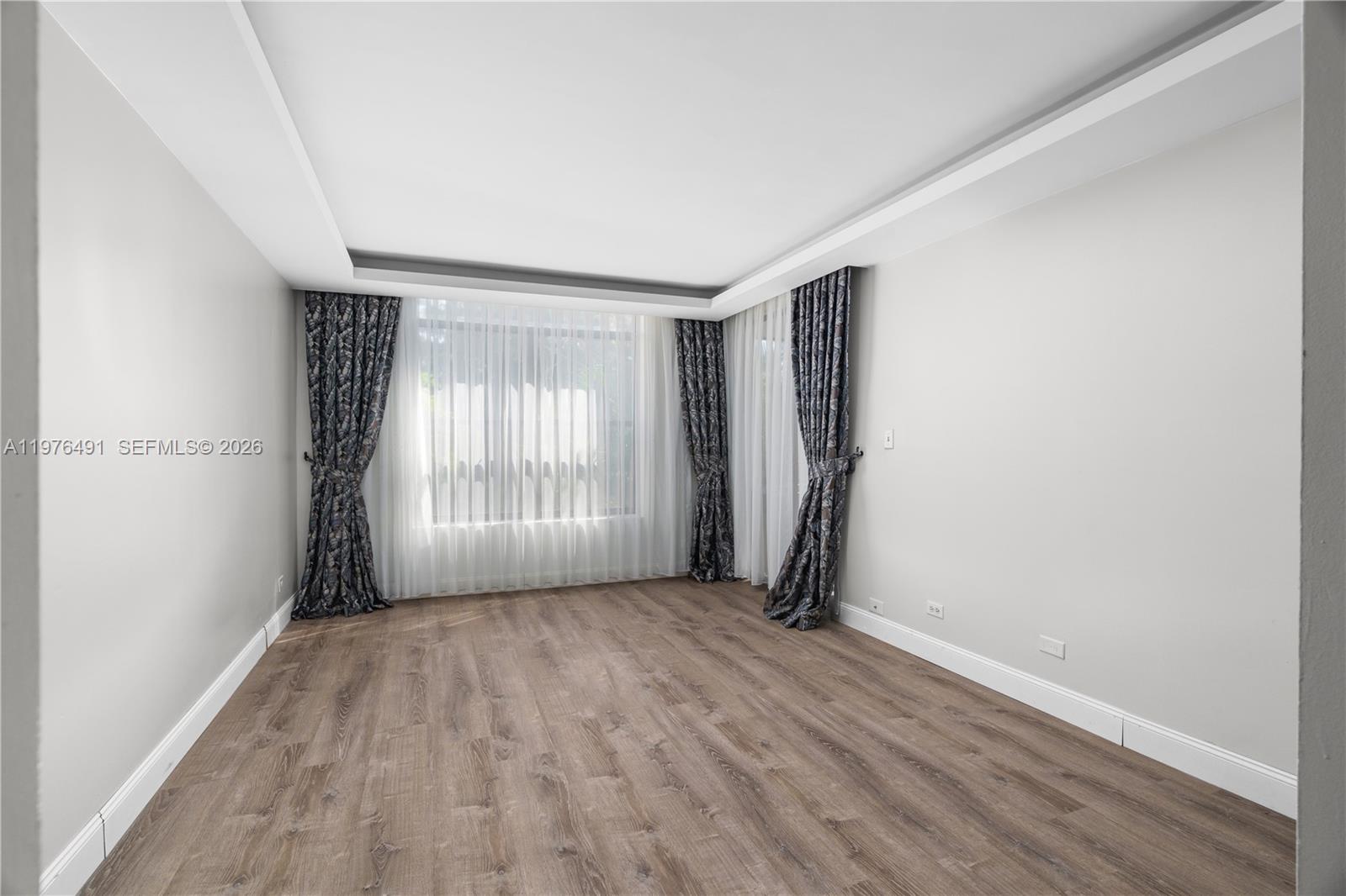 3730 Inverrary Dr #2H, Lauderhill FL 33319