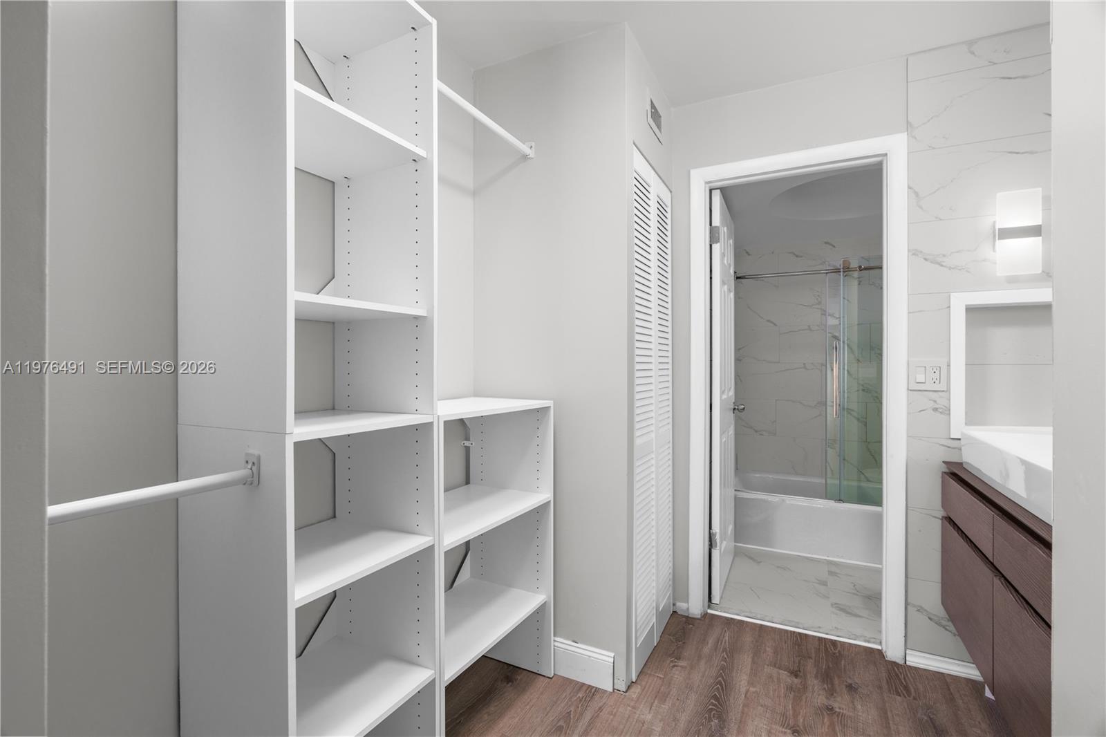 3730 Inverrary Dr #2H, Lauderhill FL 33319