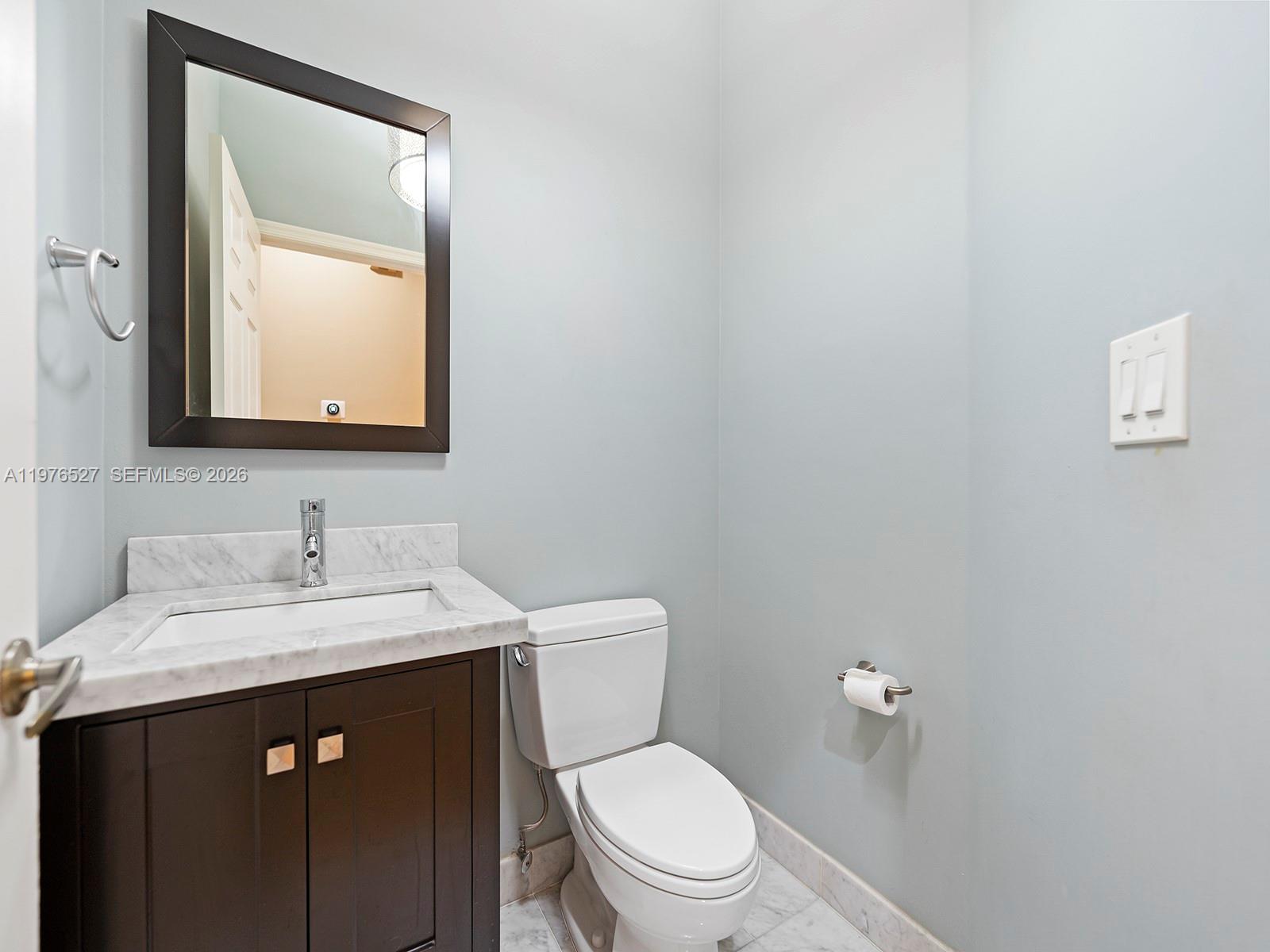 1104 NW 139th Ave, Pembroke Pines FL 33028