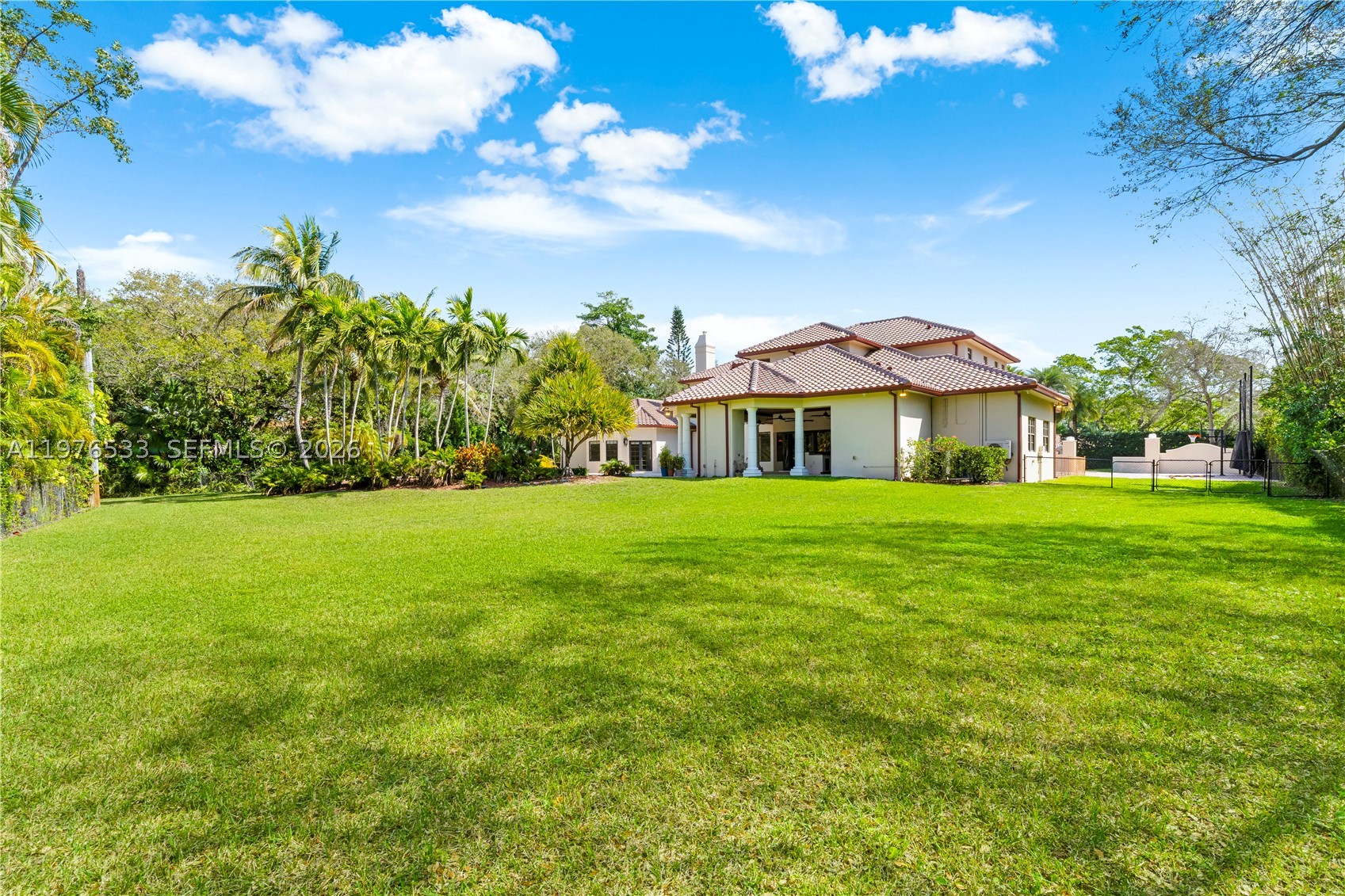 11400 SW 67th Ave, Pinecrest FL 33156