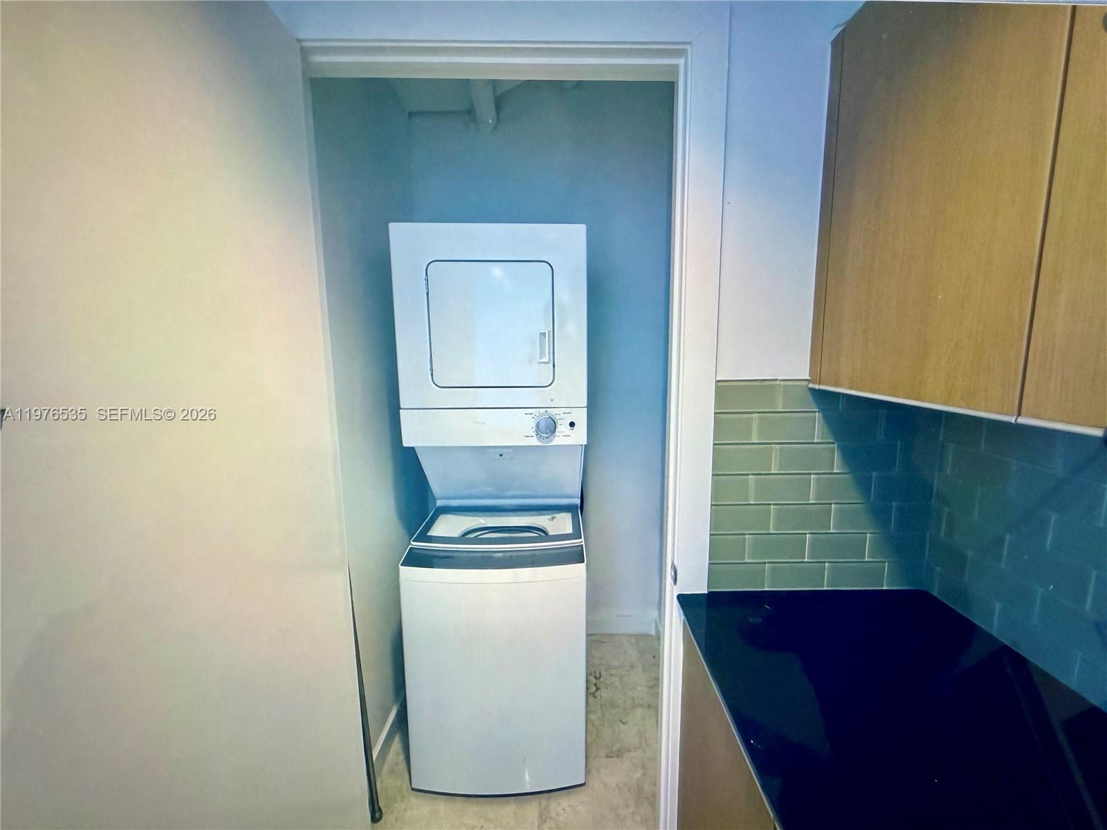 1060 Brickell Ave #3205, Miami FL 33131