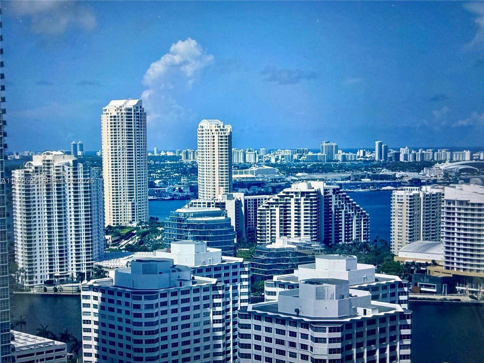 1060 Brickell Ave #3205, Miami FL 33131