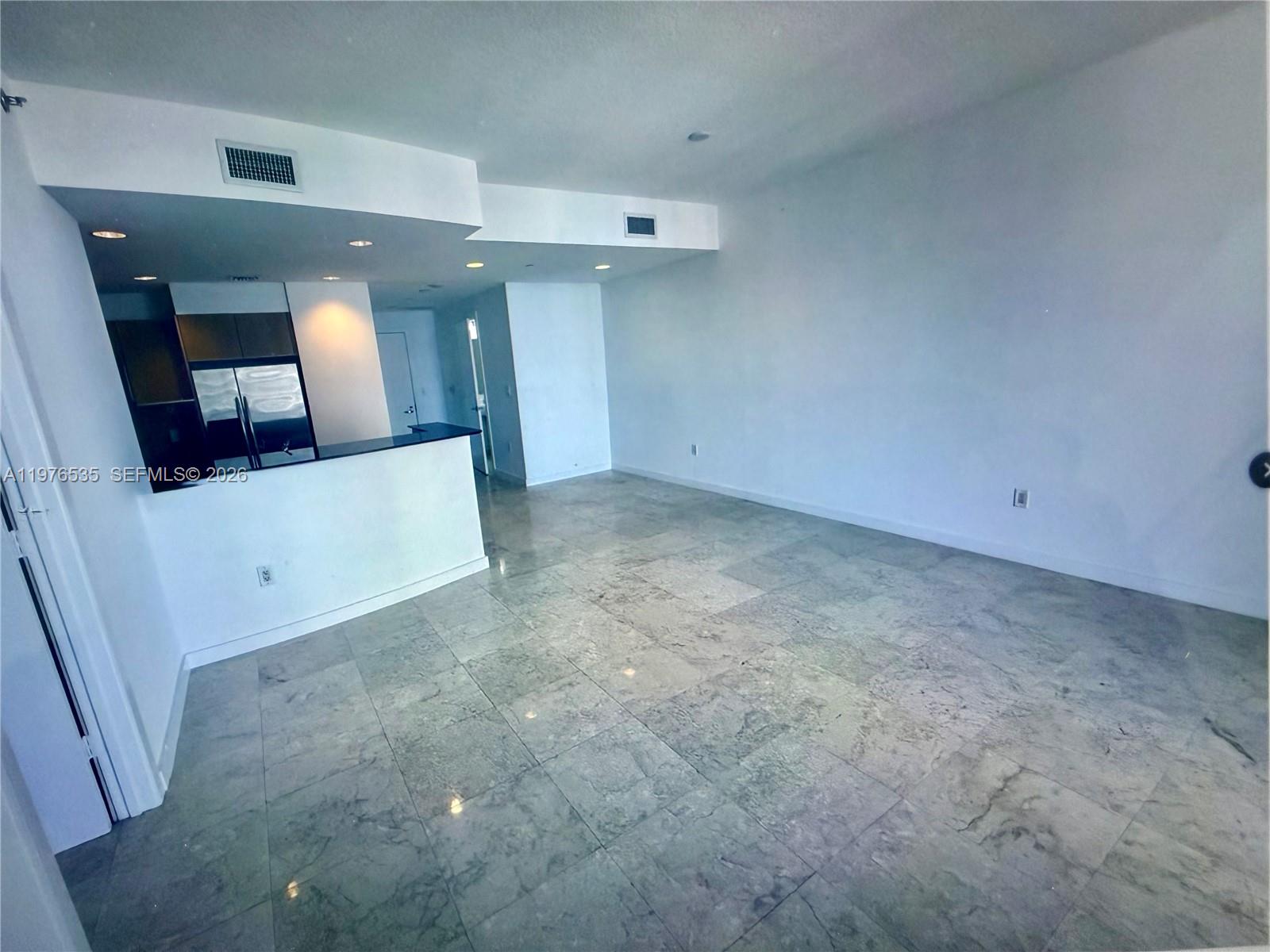 1060 Brickell Ave #3205, Miami FL 33131