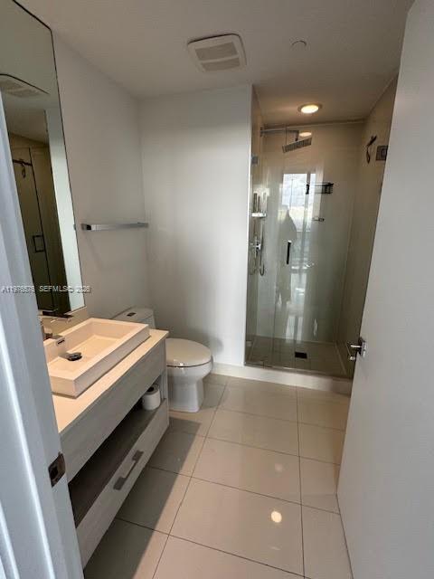 55 SW 9th St #3307, Miami FL 33130