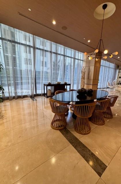 55 SW 9th St #3307, Miami FL 33130