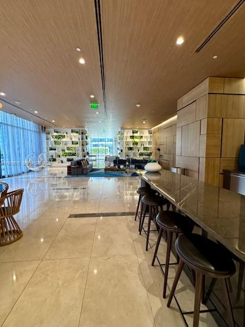 55 SW 9th St #3307, Miami FL 33130
