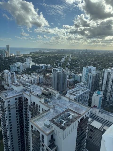 55 SW 9th St #3307, Miami FL 33130