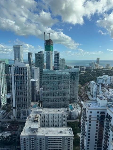55 SW 9th St #3307, Miami FL 33130
