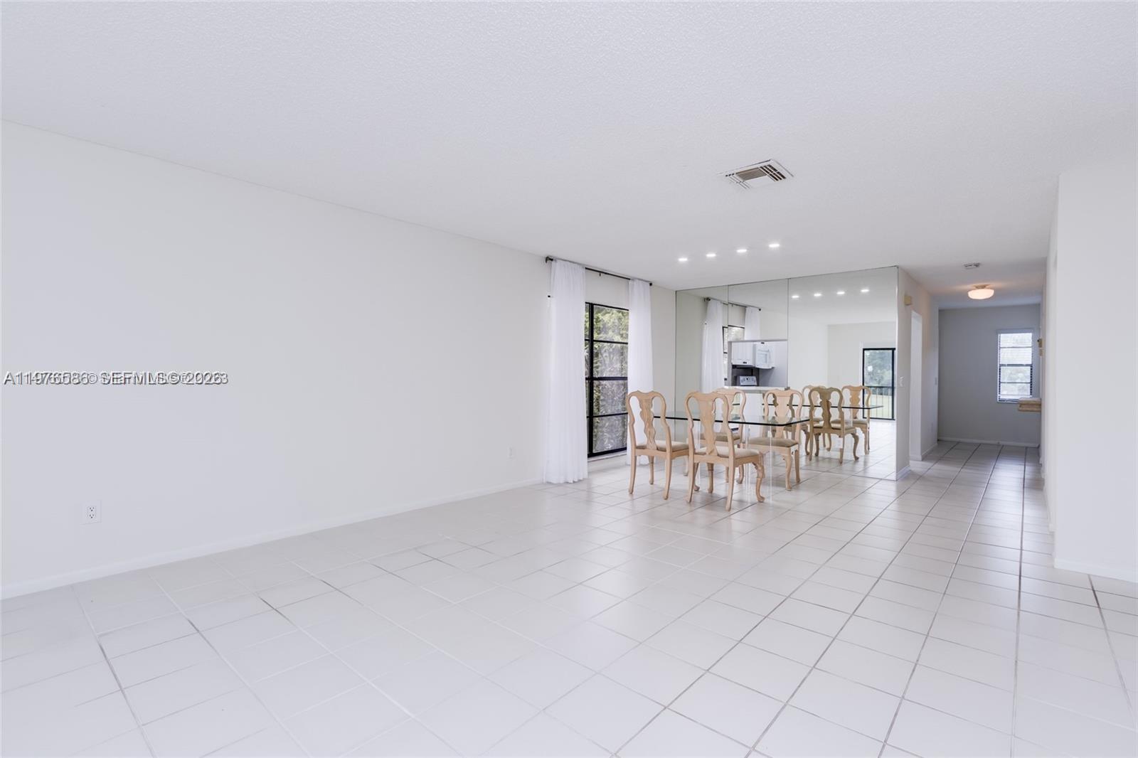 21529 Cypress Hammock Dr #35J, Boca Raton FL 33428