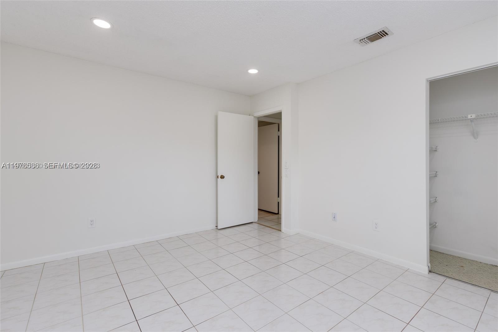 21529 Cypress Hammock Dr #35J, Boca Raton FL 33428