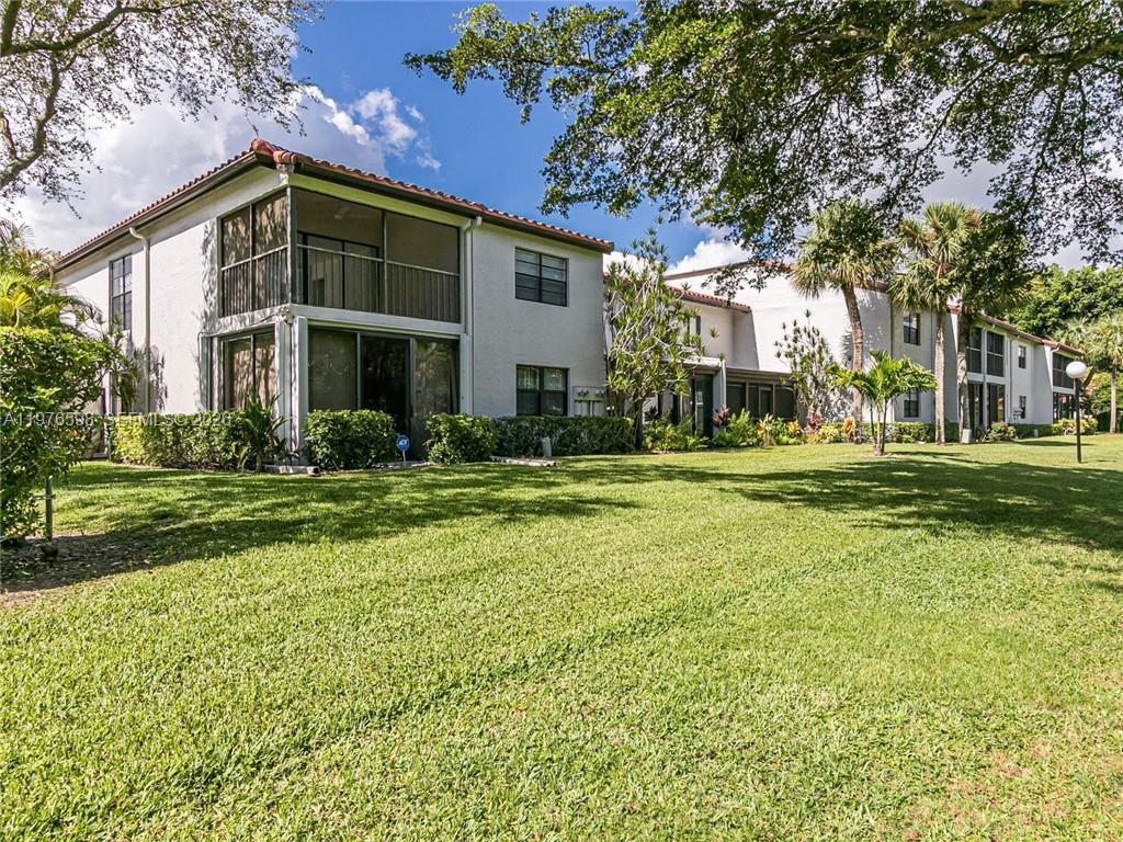 21559 Cypress Hammock Dr #44J, Boca Raton FL 33428