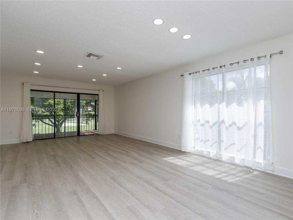 21559 Cypress Hammock Dr #44J, Boca Raton FL 33428