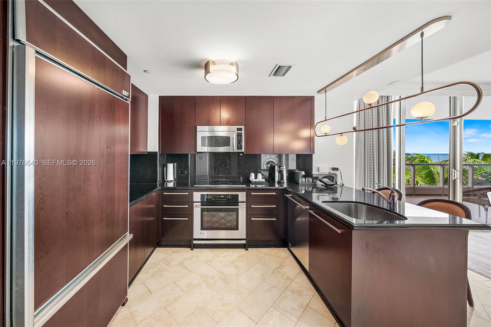 4391 Collins Ave #410, Miami Beach FL 33140