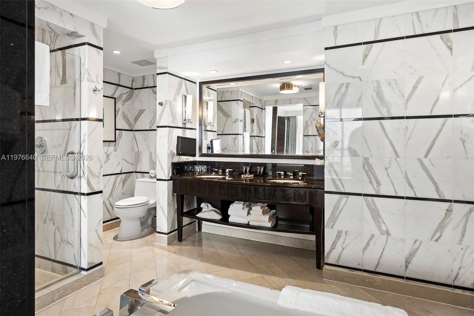 4391 Collins Ave #410, Miami Beach FL 33140
