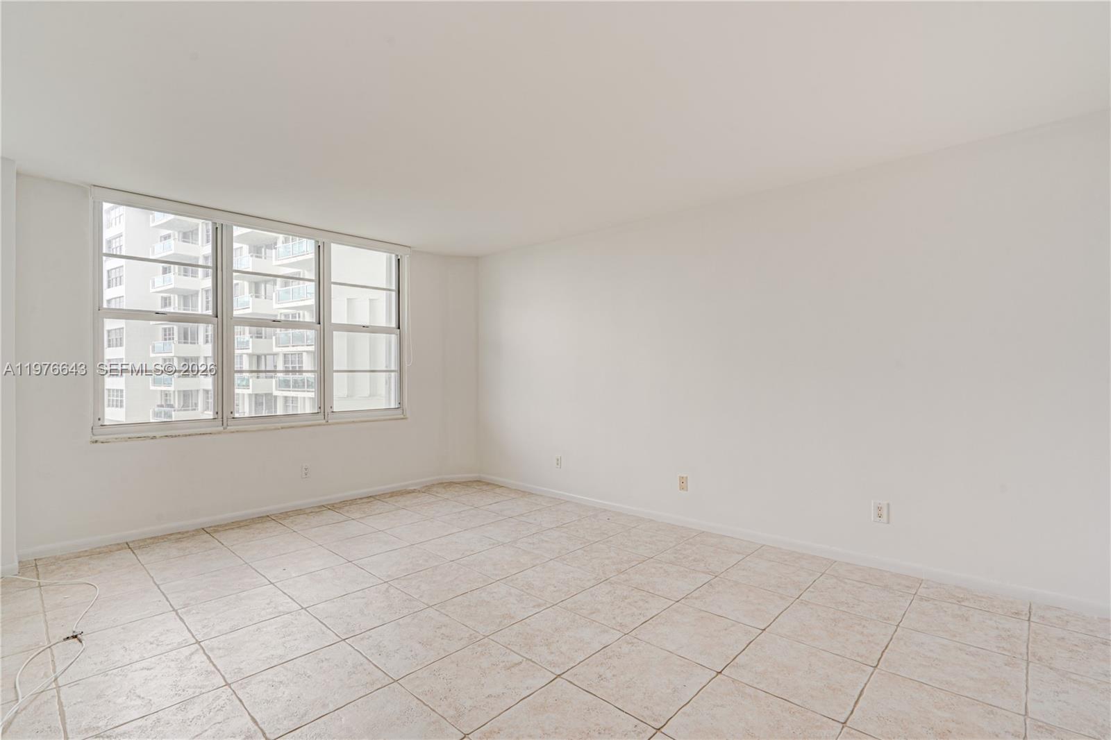 5161 Collins Ave #516, Miami Beach FL 33140