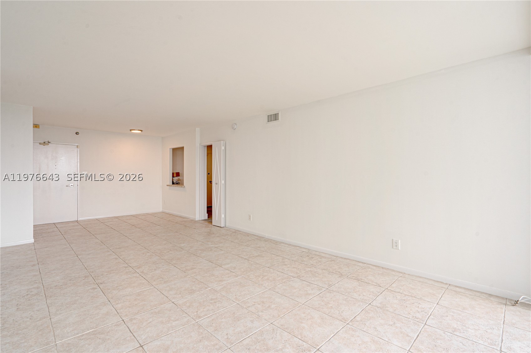 5161 Collins Ave #516, Miami Beach FL 33140