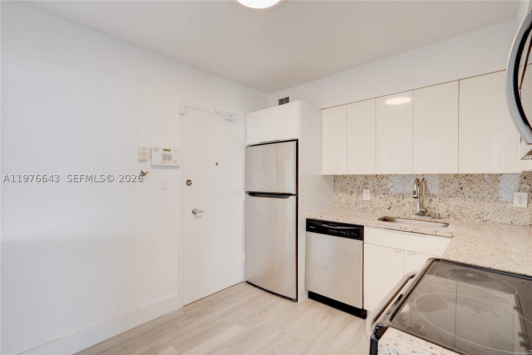 5161 Collins Ave #516, Miami Beach FL 33140