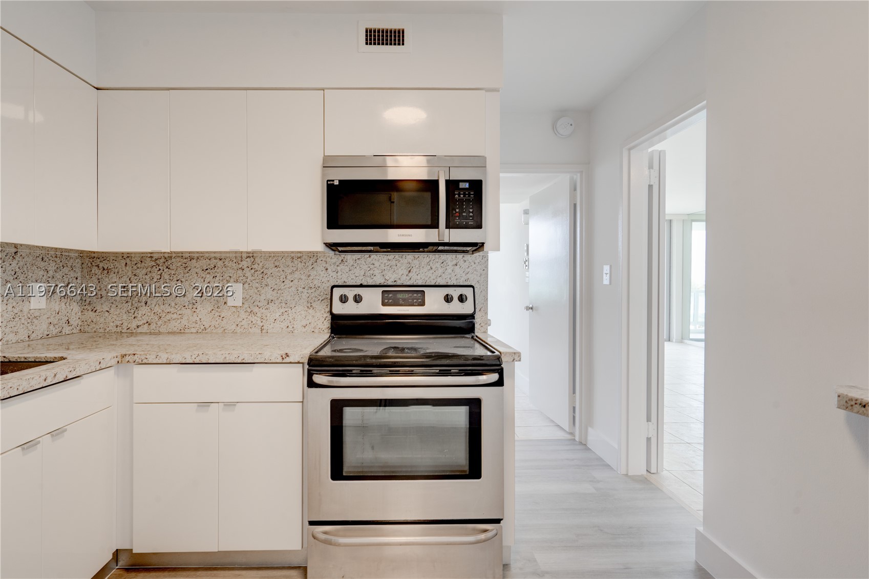 5161 Collins Ave #516, Miami Beach FL 33140