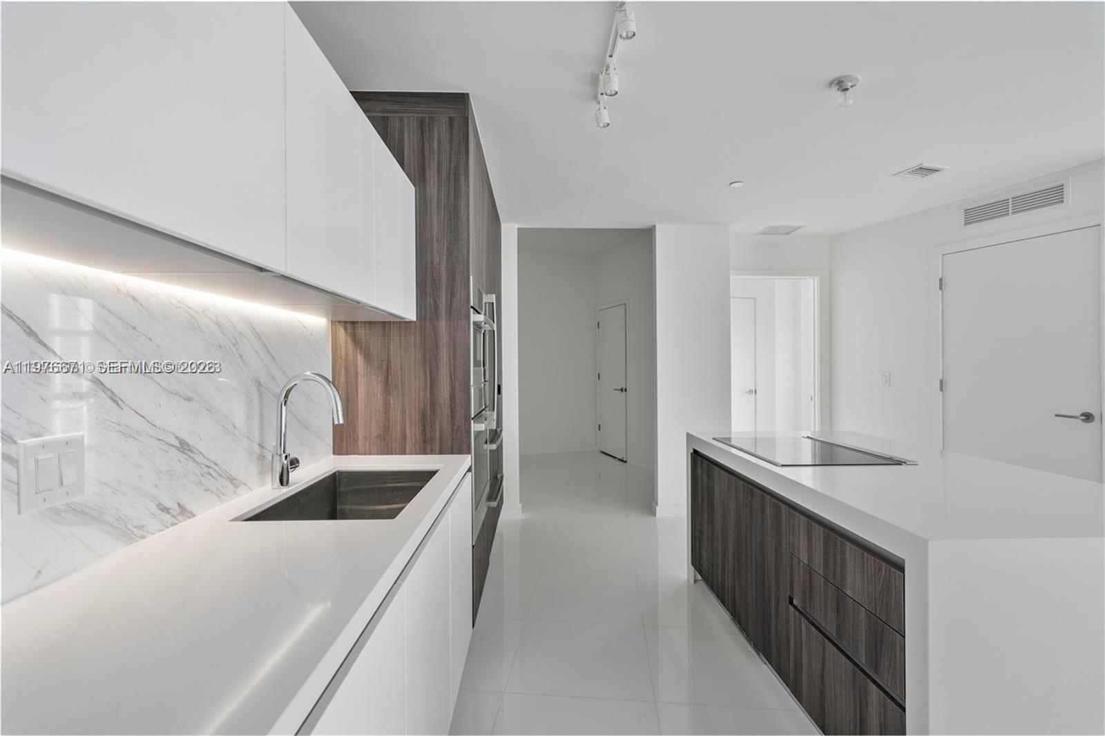 851 NE 1st Ave #3203, Miami FL 33132