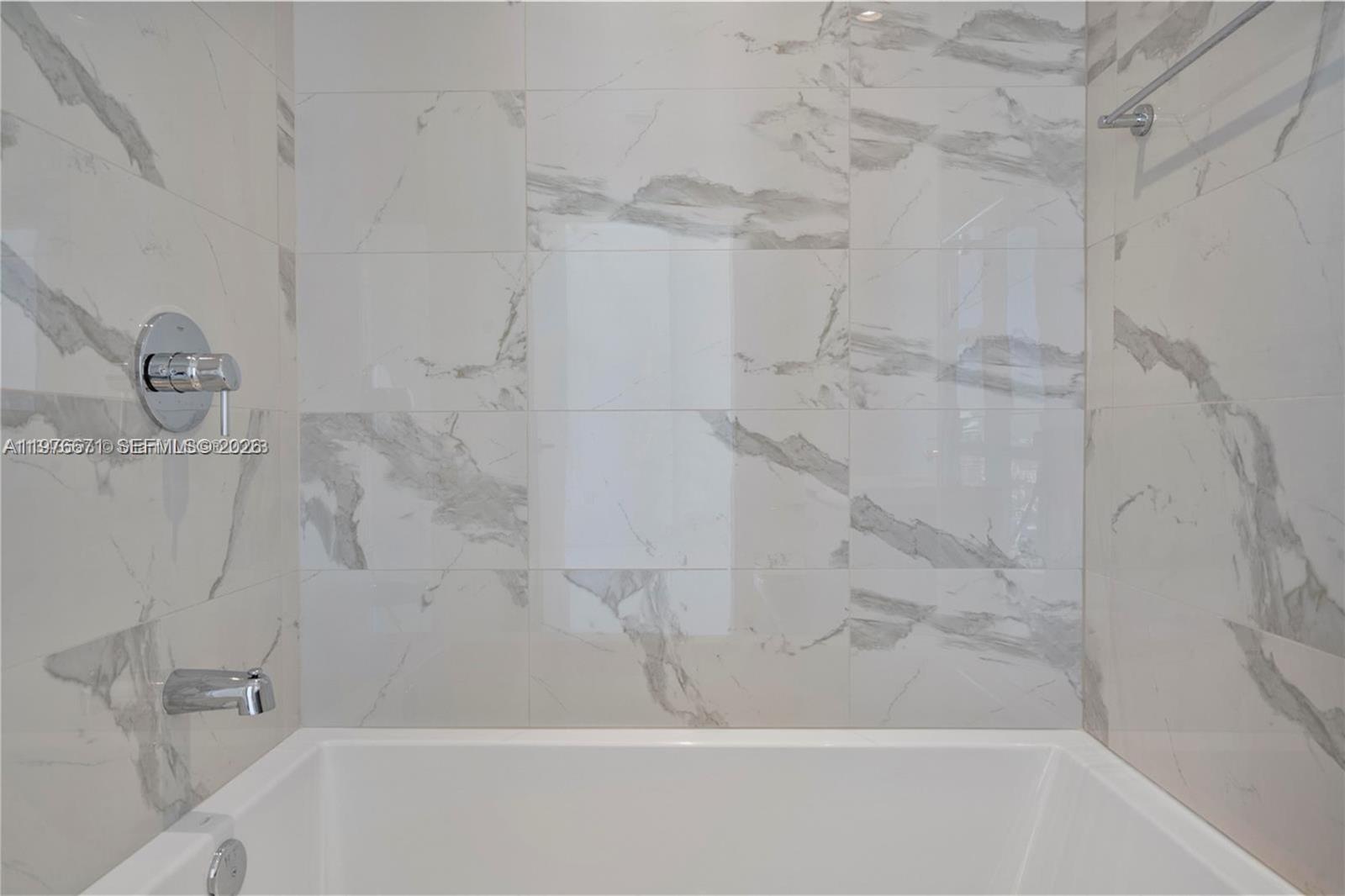 851 NE 1st Ave #3203, Miami FL 33132